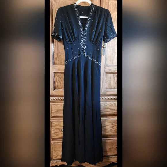 1930s -40s Vintage Rayon Crepe Gown - Picture 11 of 14